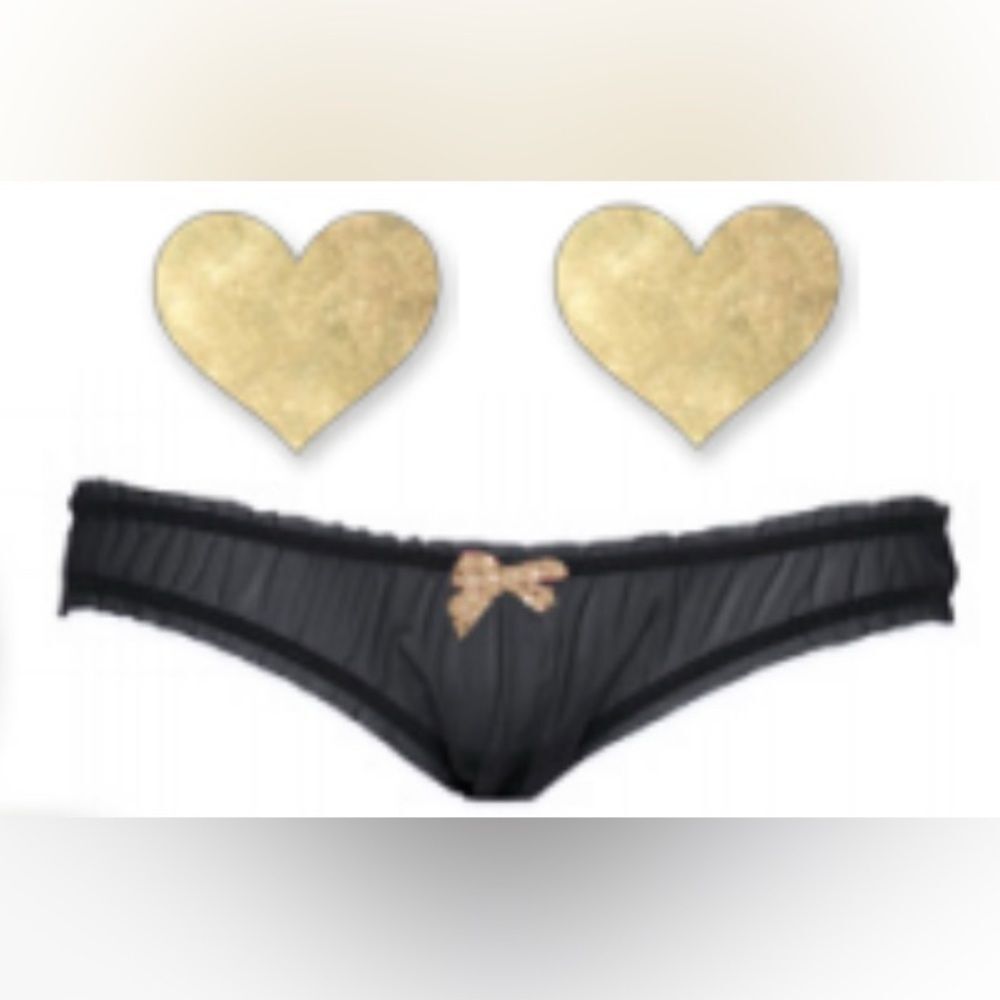 Bristol Six Gold Nippies & Black Thong Set